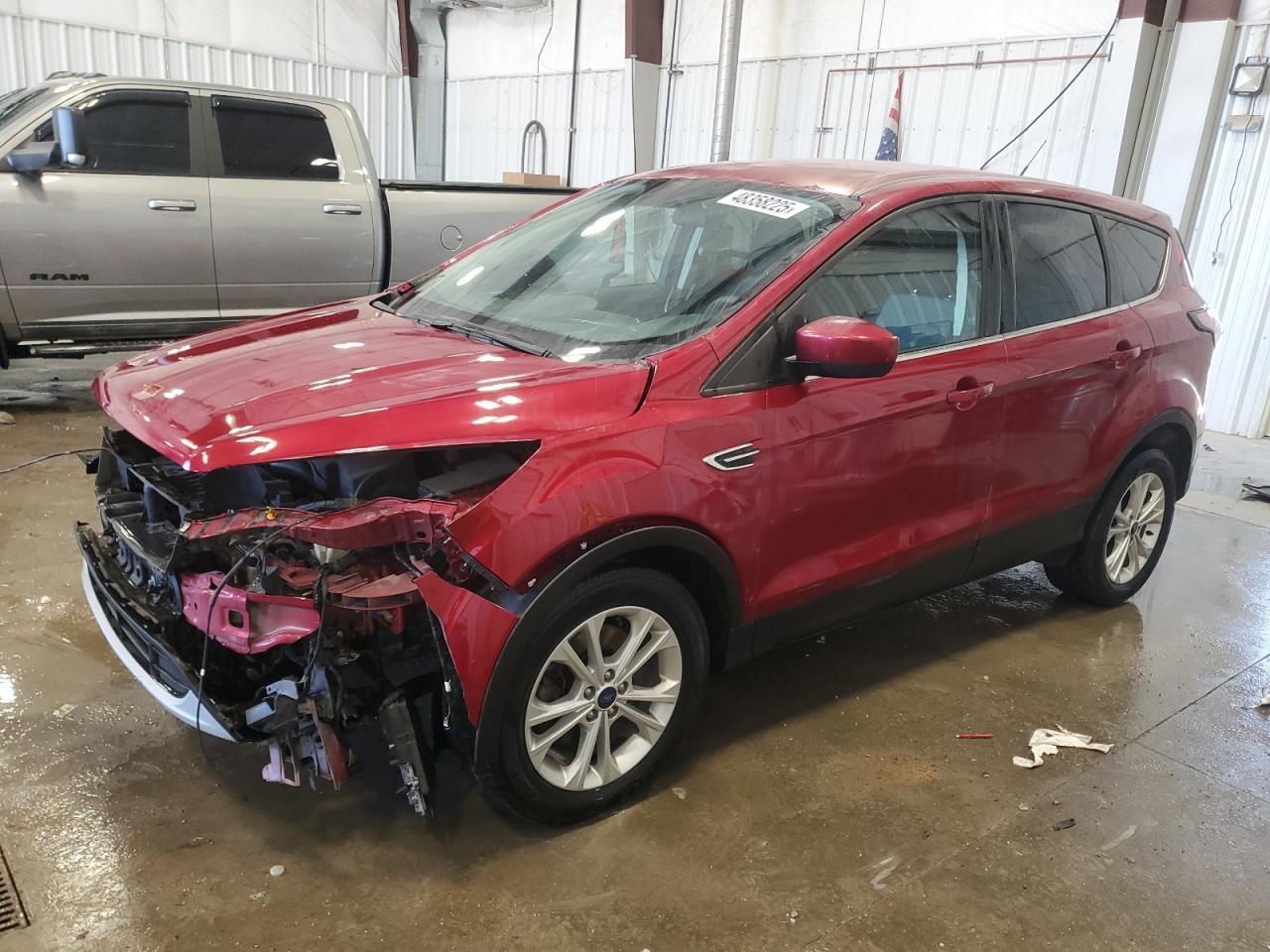2017 FORD ESCAPE SE