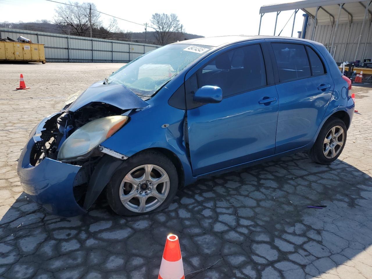 2011 TOYOTA YARIS