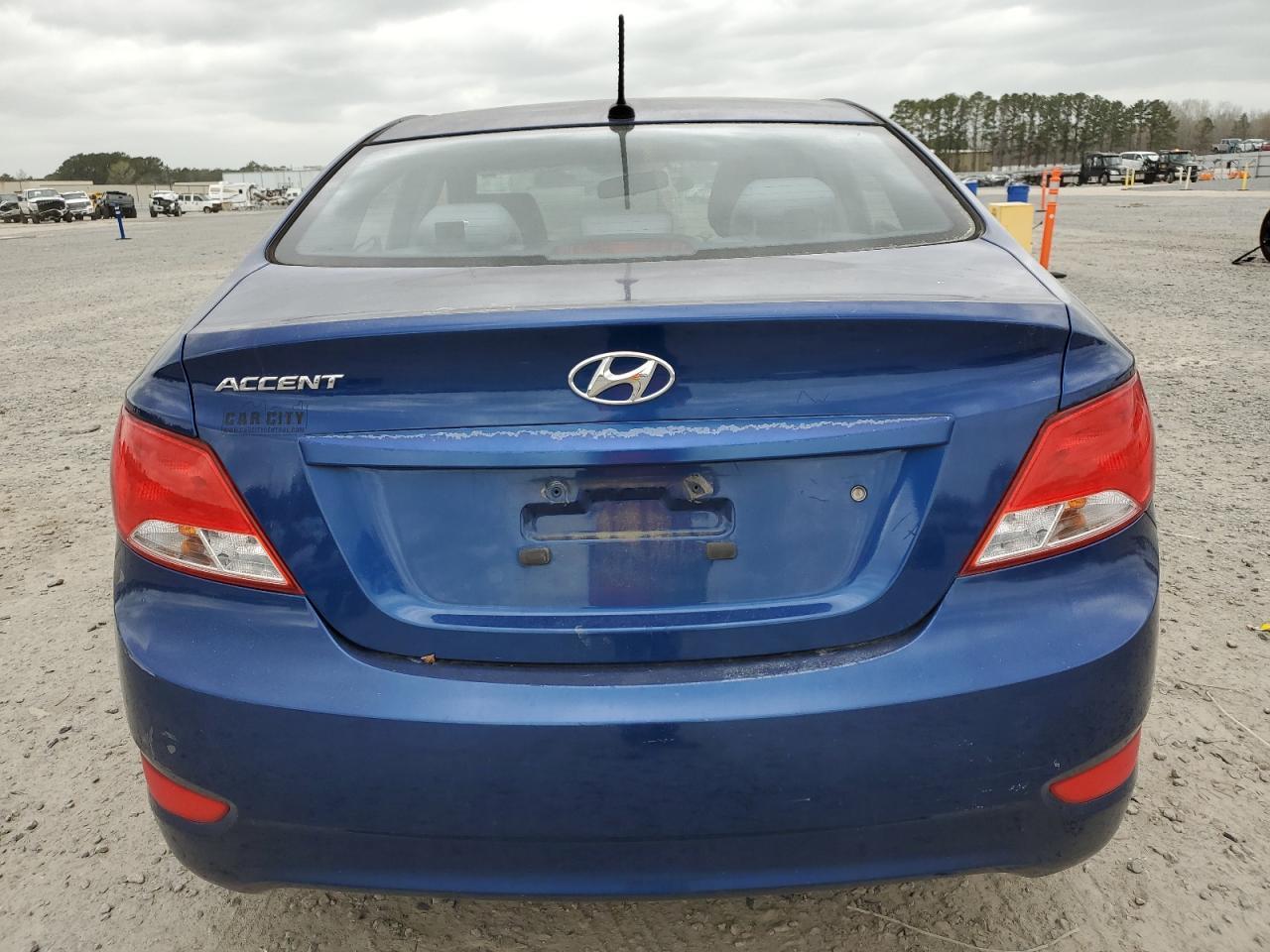 2016 HYUNDAI ACCENT SE - Фото 6