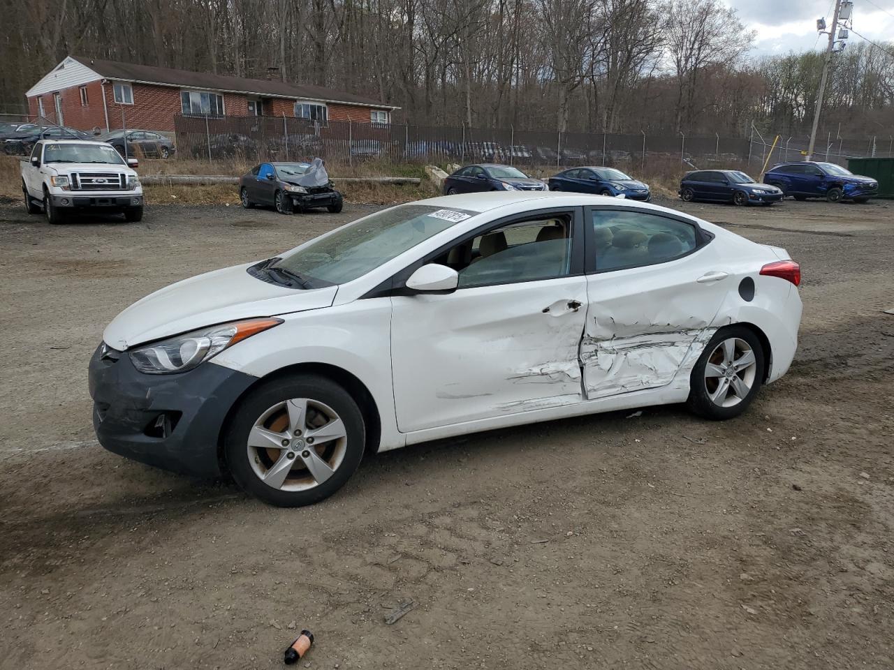 2011 HYUNDAI ELANTRA GL