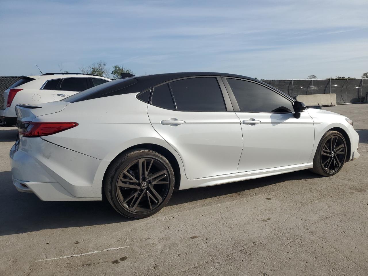 2025 TOYOTA CAMRY XSE - Image 3