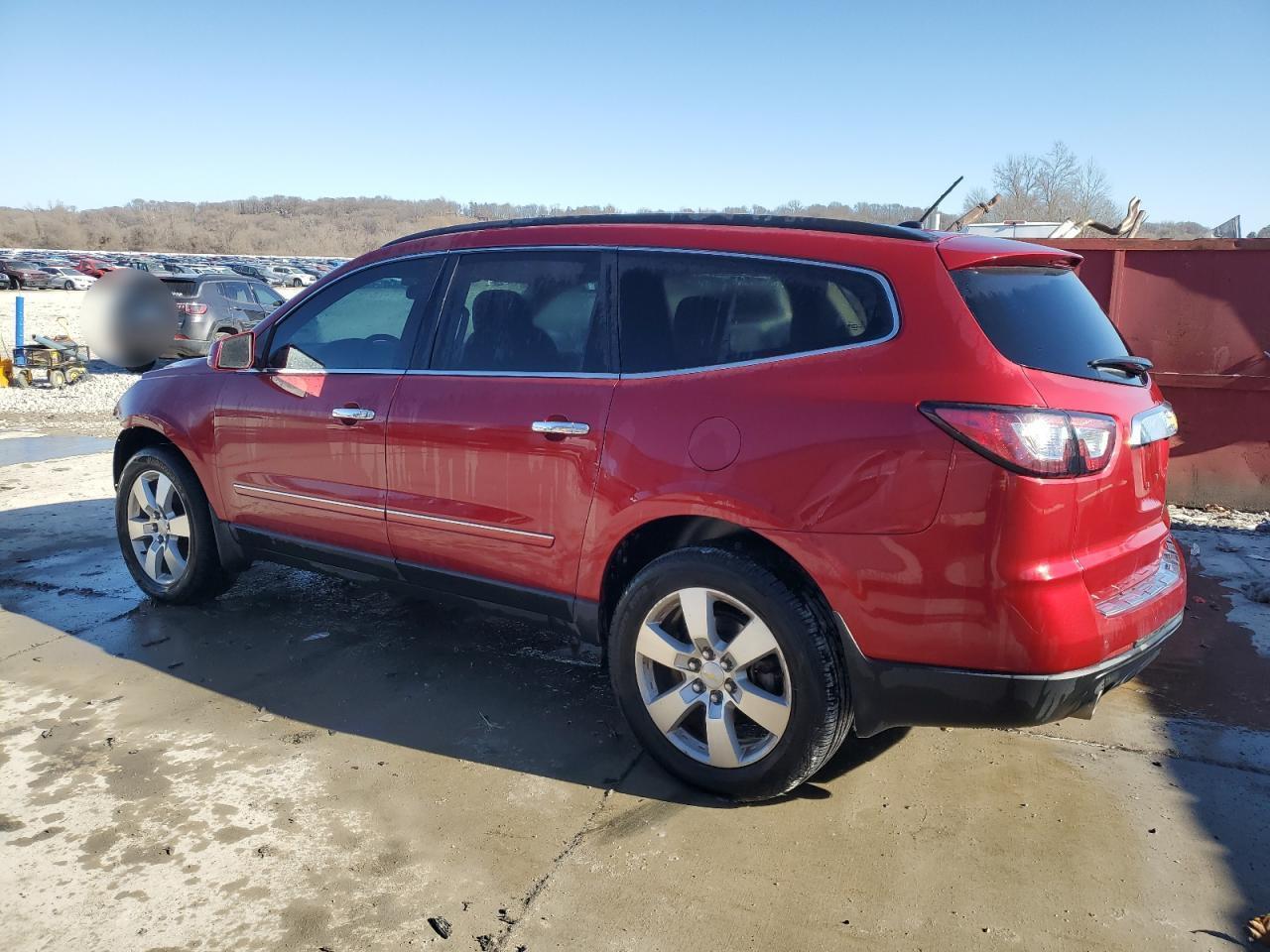 2014 CHEVROLET TRAVERSE L - Image 2