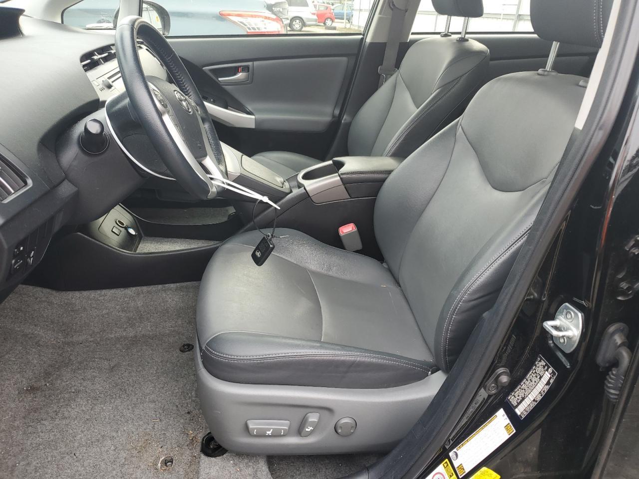 2013 TOYOTA PRIUS - Image 7