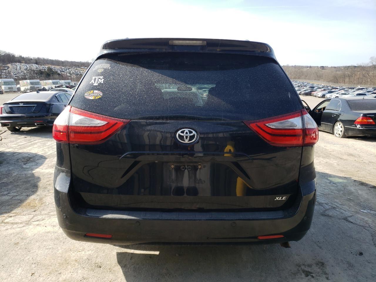 2015 TOYOTA SIENNA XLE - Фото 6