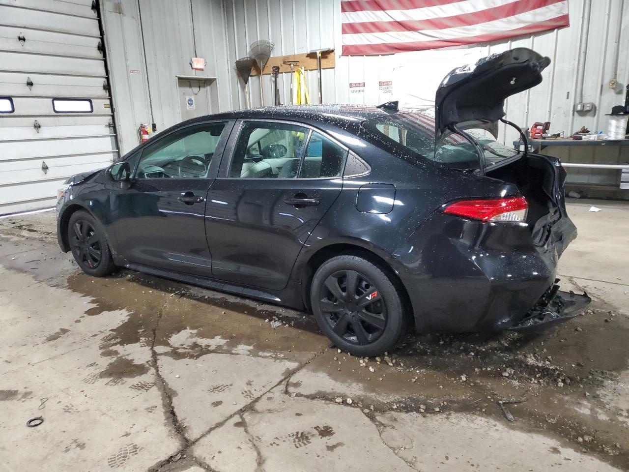 2020 TOYOTA COROLLA LE - Image 2