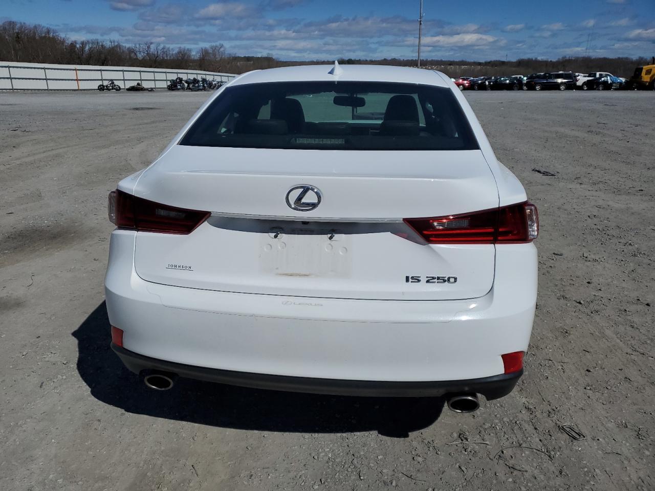 2014 LEXUS IS 250 - Image 6