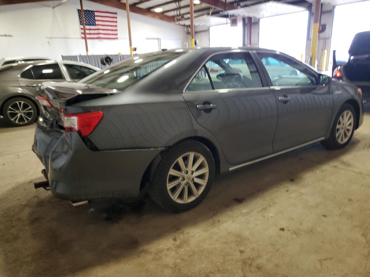 2012 TOYOTA CAMRY HYBR - Фото 3