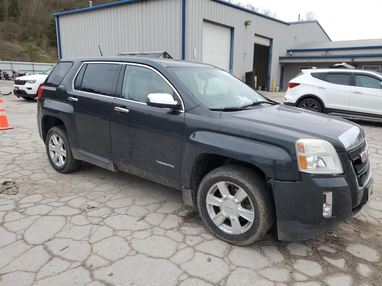 2013 GMC TERRAIN SL - Фото 4
