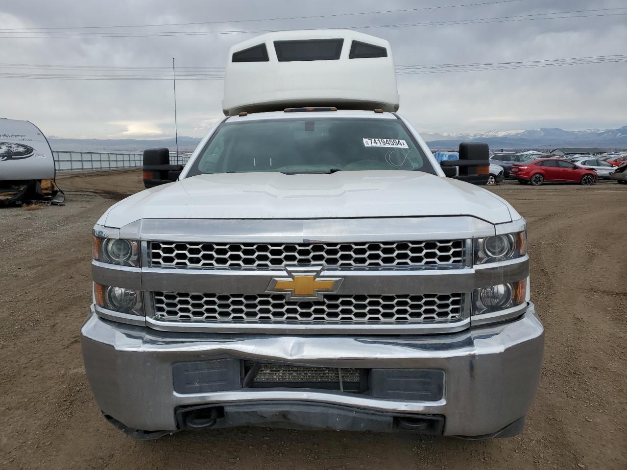 2019 CHEVROLET SILVERADO - Фото 5