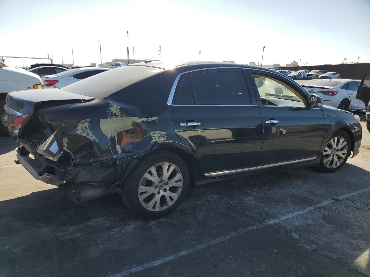 2011 TOYOTA AVALON BAS - Фото 3