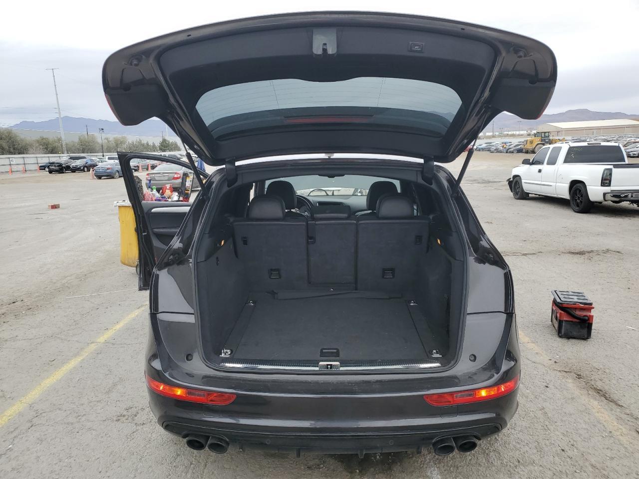 2015 AUDI SQ5 PREMIU - Image 6