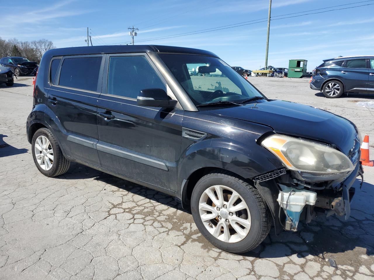 2013 KIA SOUL + - Фото 4