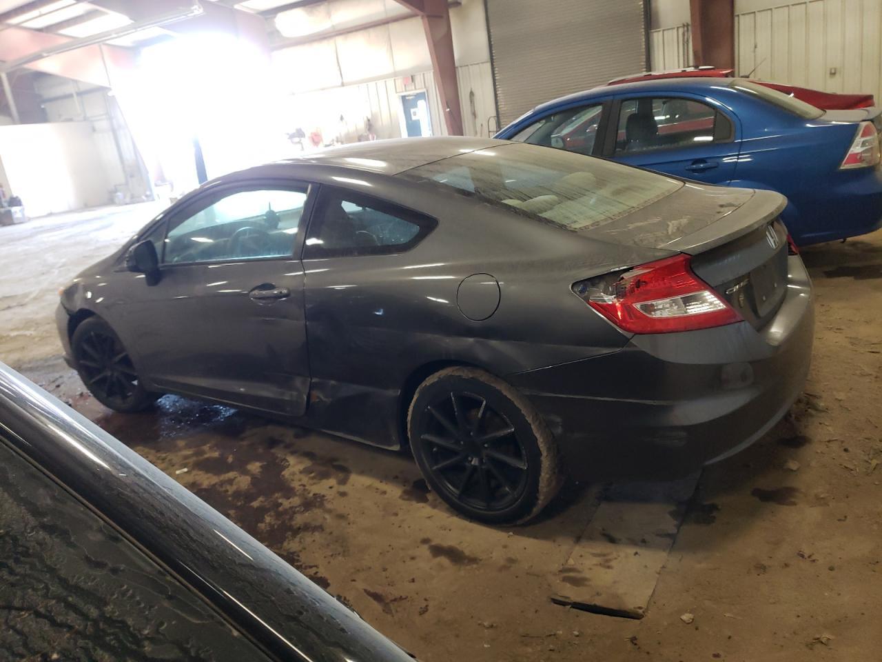2012 HONDA CIVIC LX - Фото 2