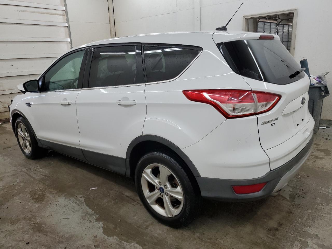 2014 FORD ESCAPE SE - Image 2