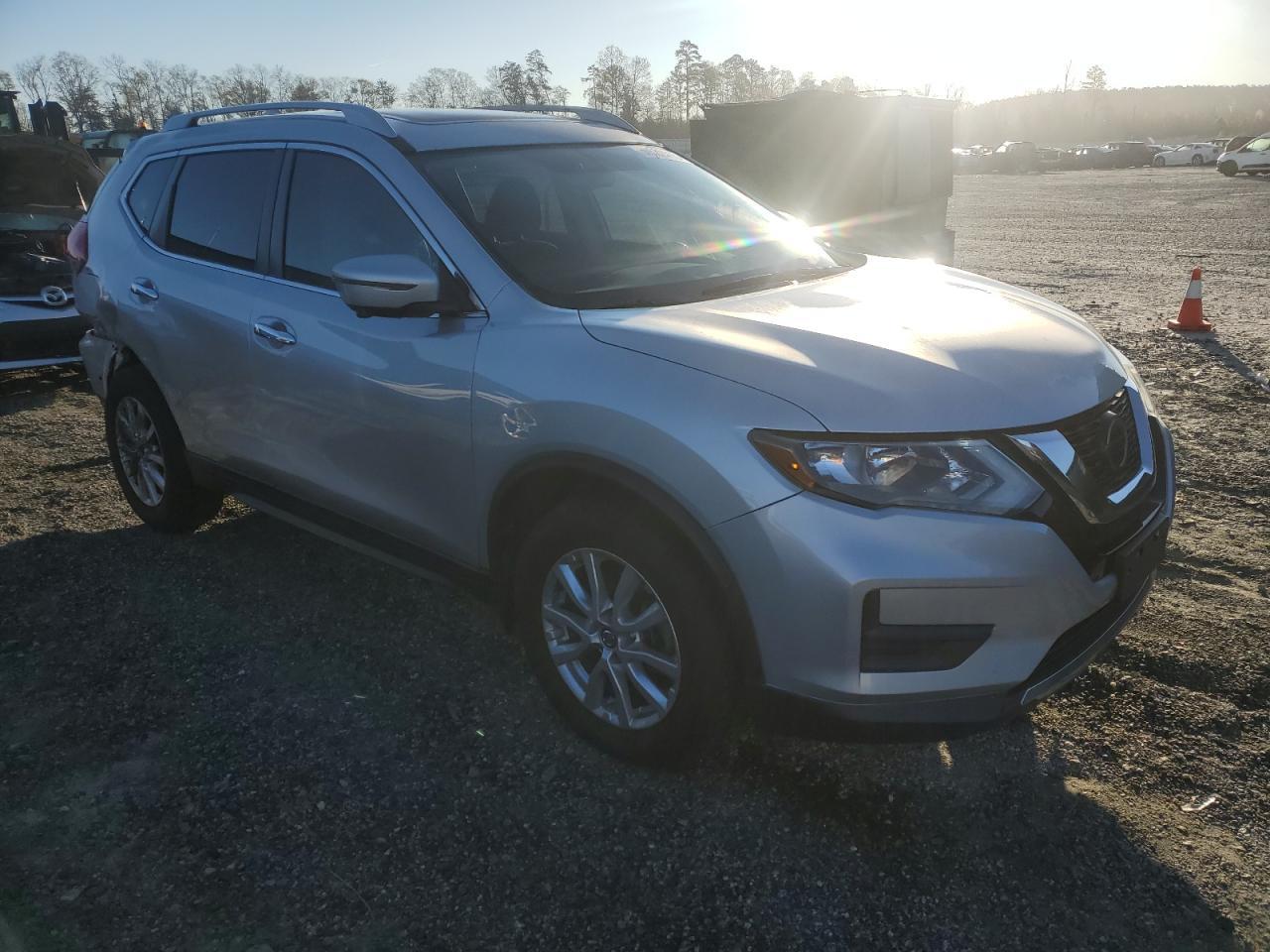 2018 NISSAN ROGUE S - Image 4