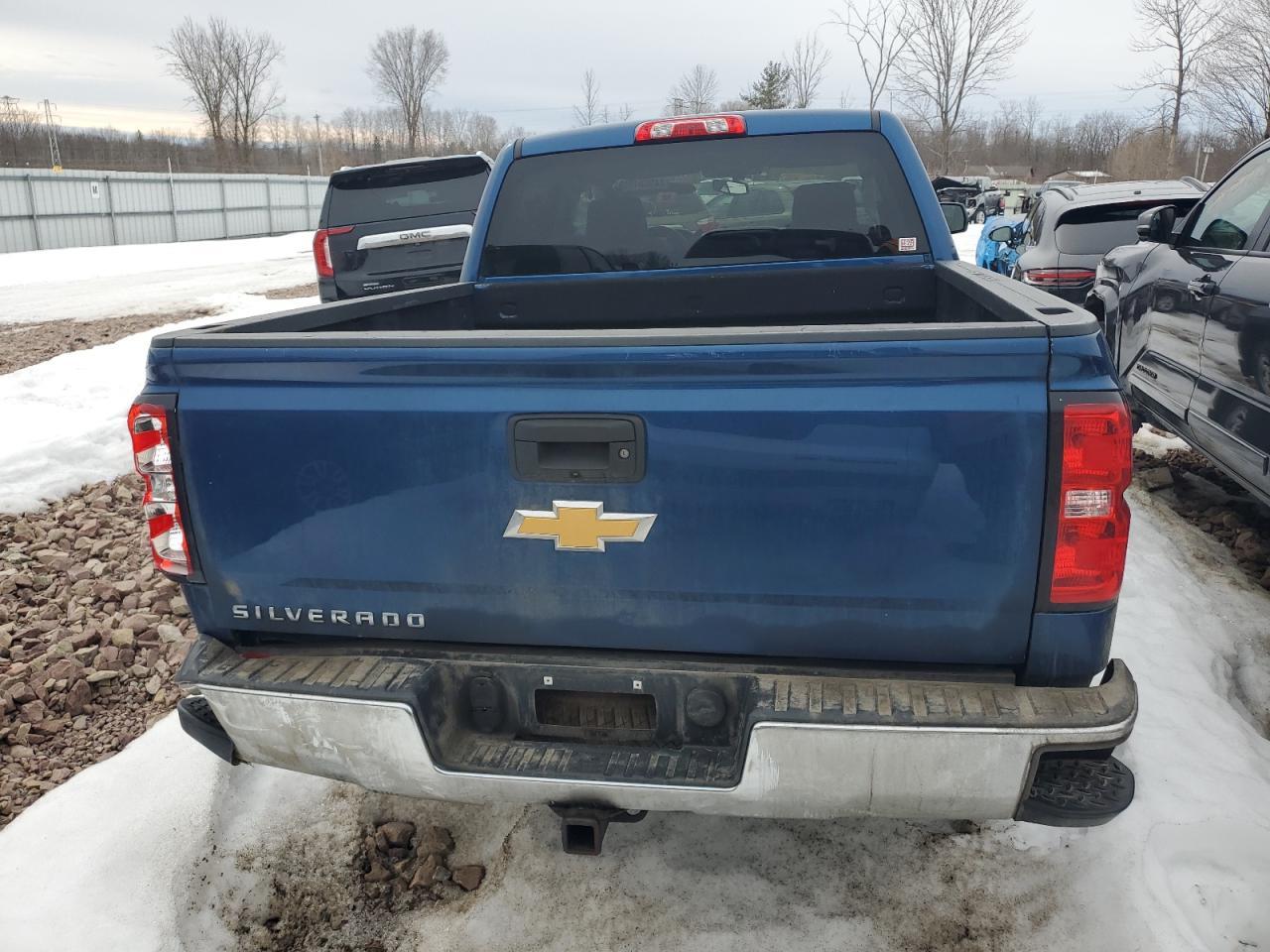2017 CHEVROLET SILVERADO - Image 6