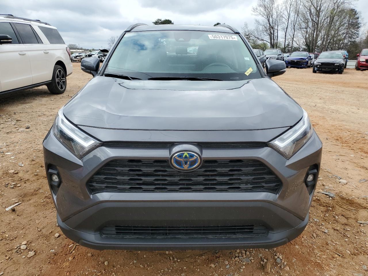 2022 TOYOTA RAV4 XLE P - Image 5