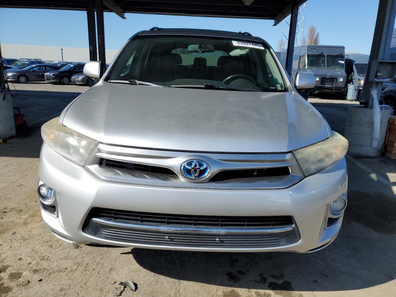 2011 TOYOTA HIGHLANDER - Image 5