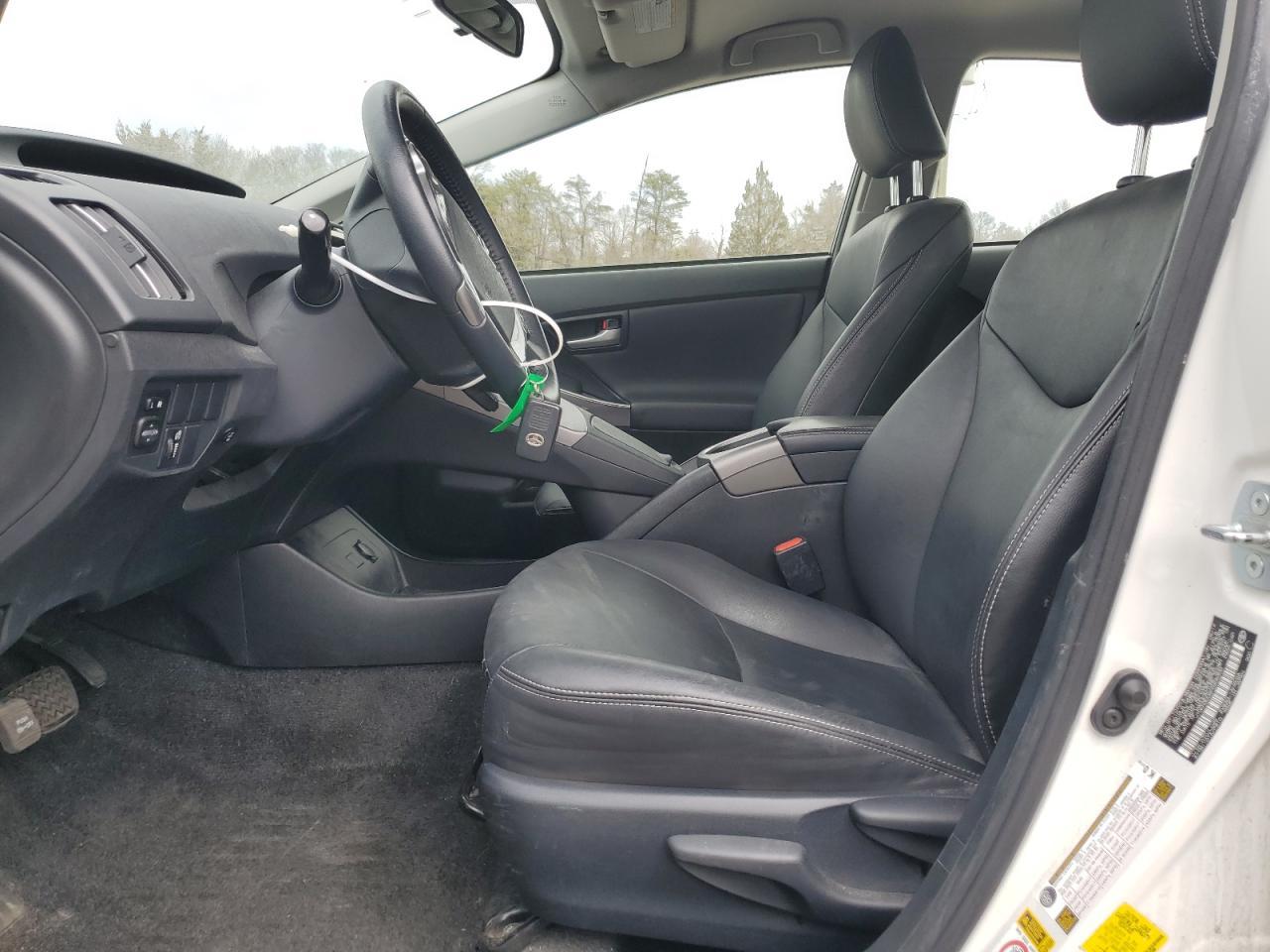 2015 TOYOTA PRIUS - Фото 7