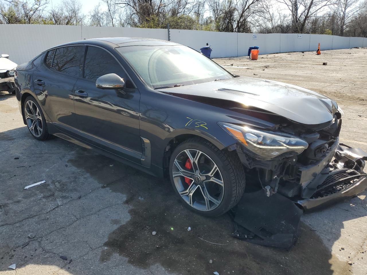 2019 KIA STINGER GT - Image 4