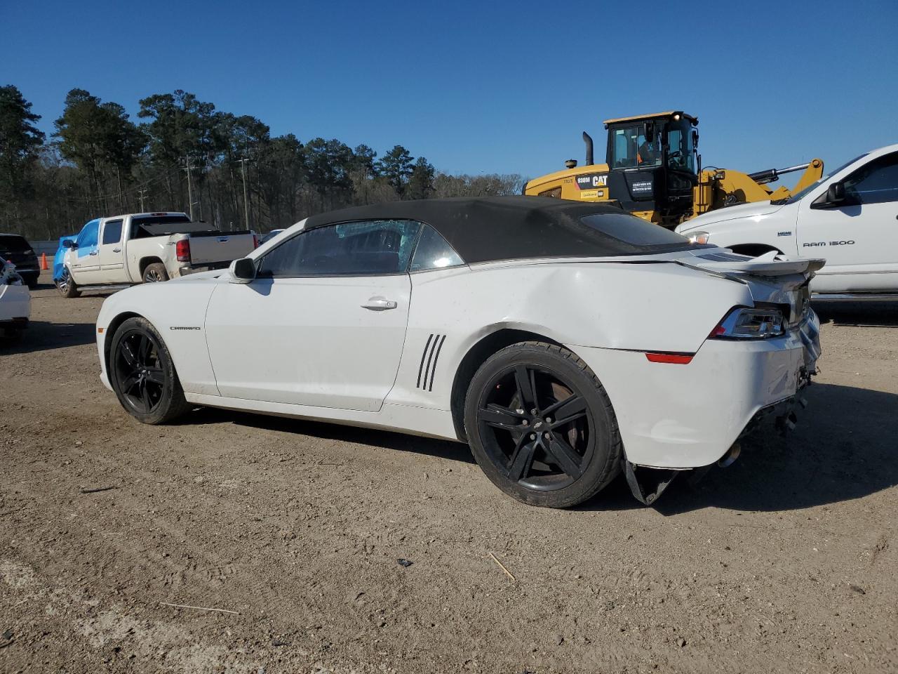 2015 CHEVROLET CAMARO 2SS - Image 2