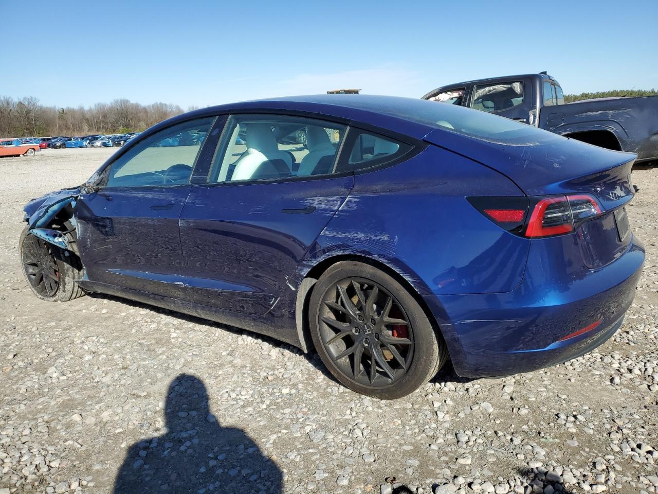 2023 TESLA MODEL 3 - Фото 2