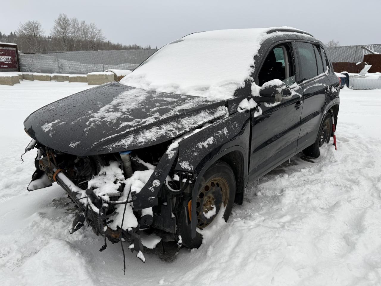 2014 VOLKSWAGEN TIGUAN S