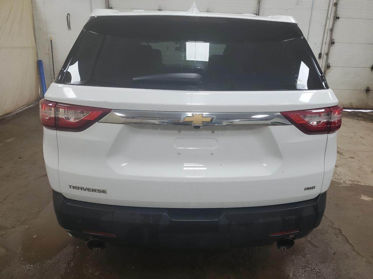 2021 CHEVROLET TRAVERSE L - Фото 6