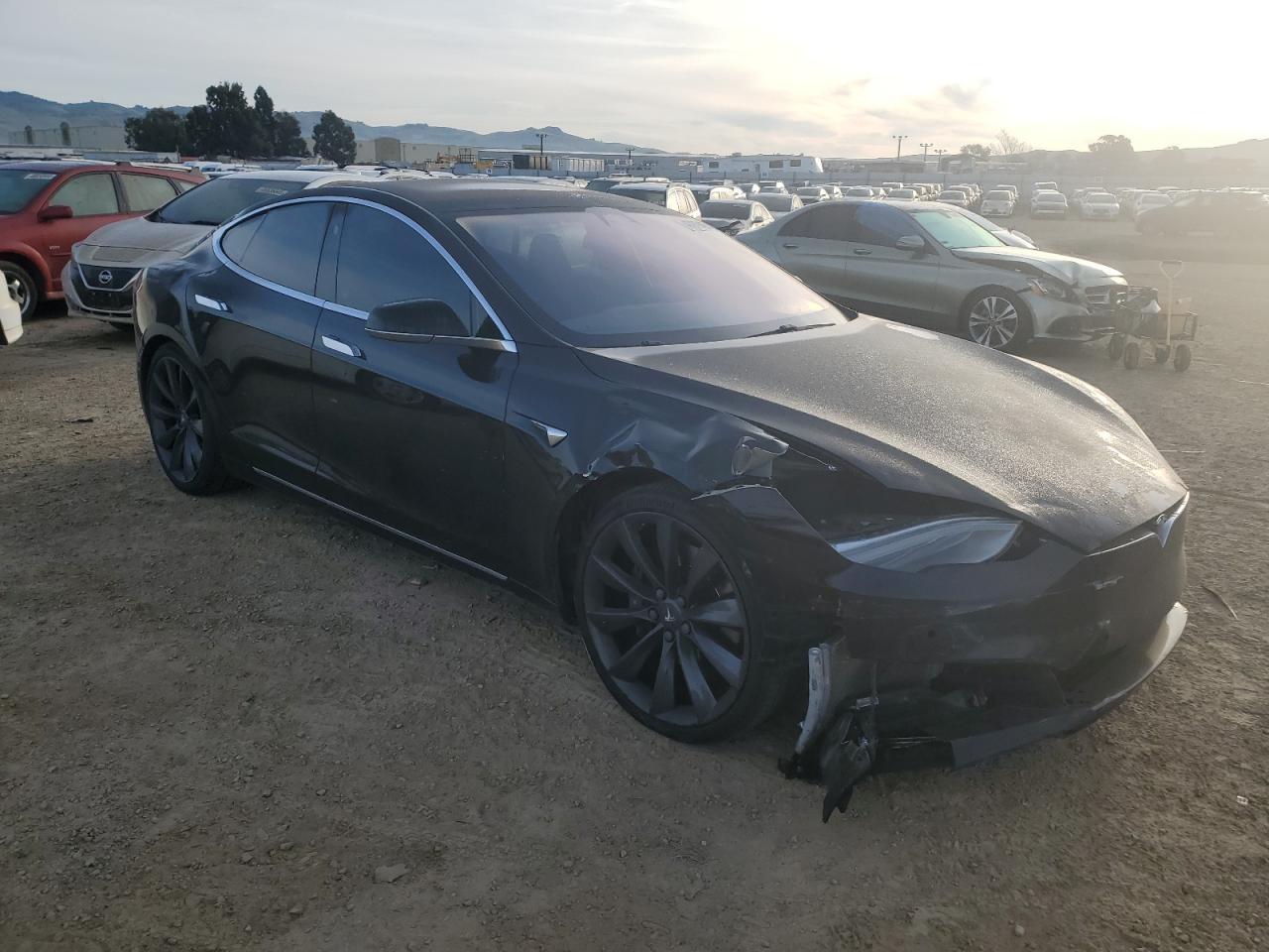 2017 TESLA MODEL S - Фото 4