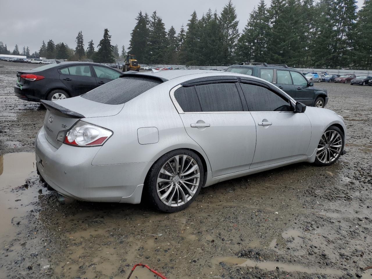 2012 INFINITI G37 - Image 3