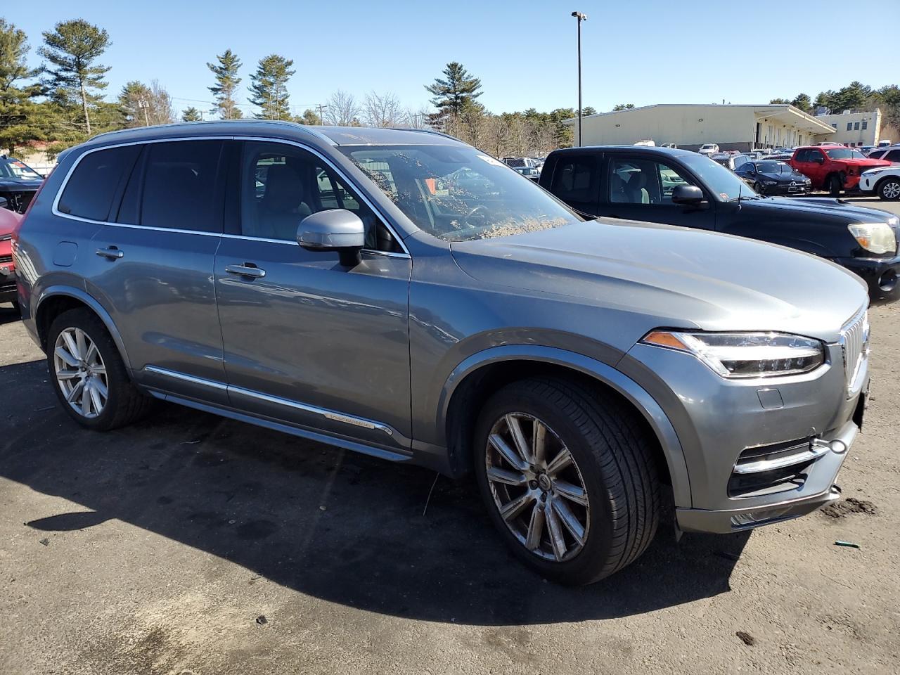 2016 VOLVO XC90 T6 - Фото 4