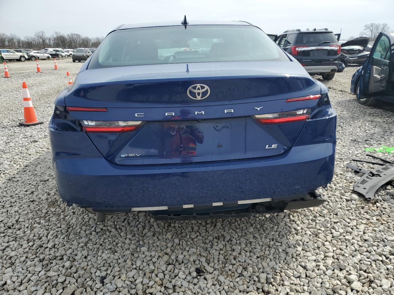 2025 TOYOTA CAMRY XSE - Фото 6