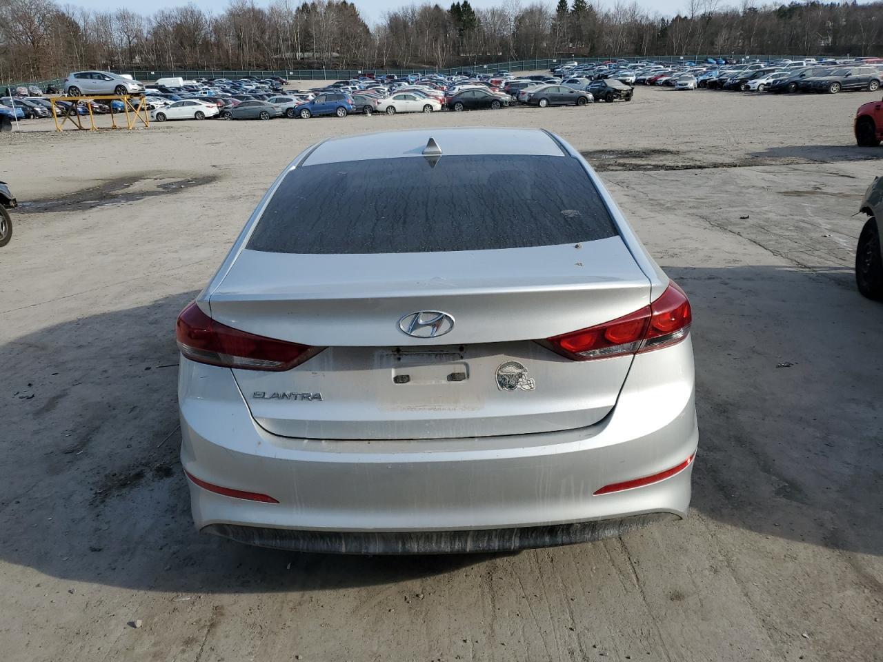 2017 HYUNDAI ELANTRA SE - Фото 6