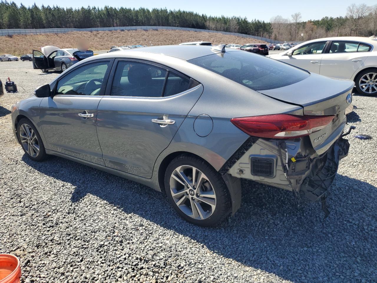 2017 HYUNDAI ELANTRA SE - Image 2