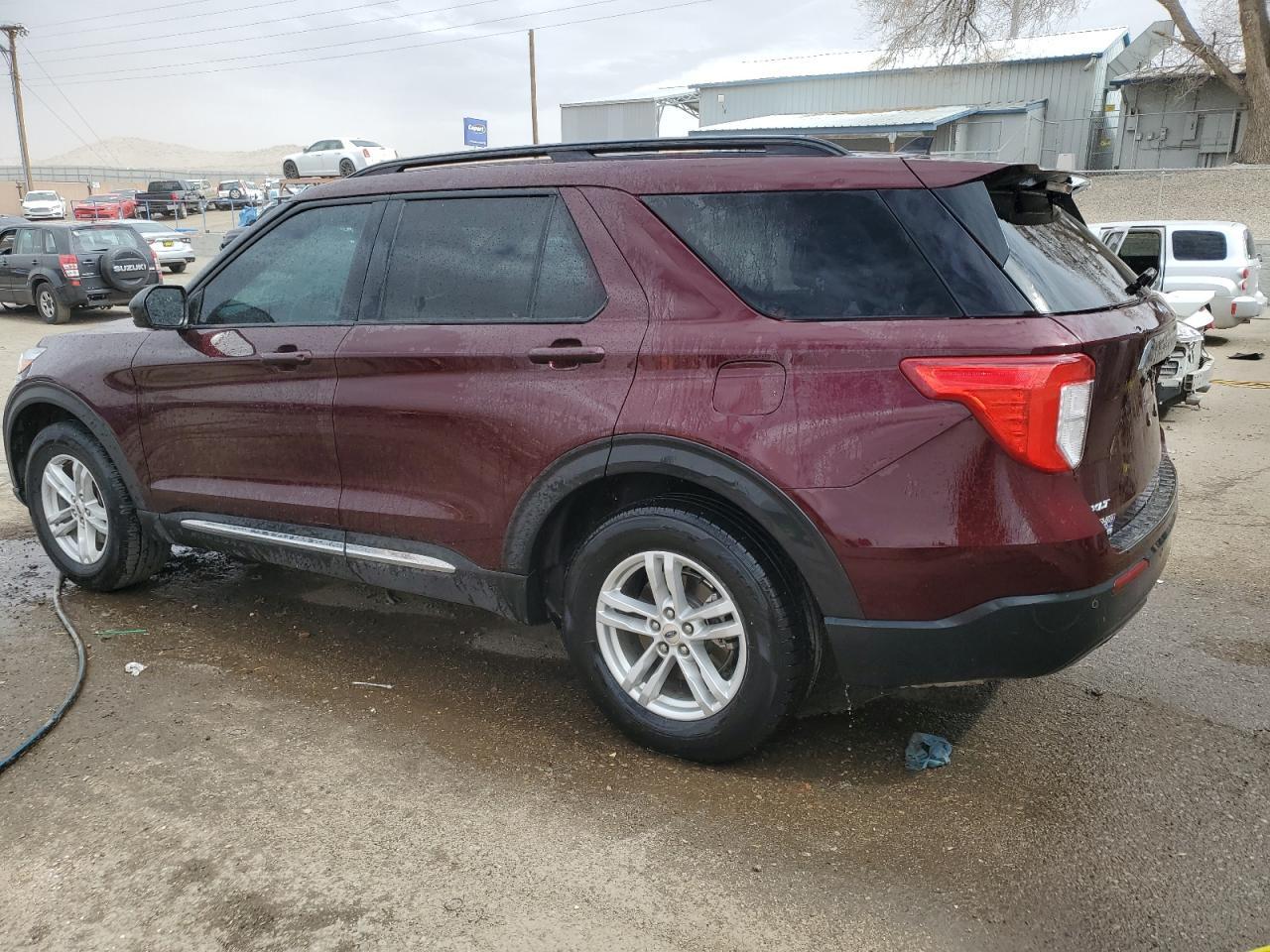 2022 FORD EXPLORER X - Image 2