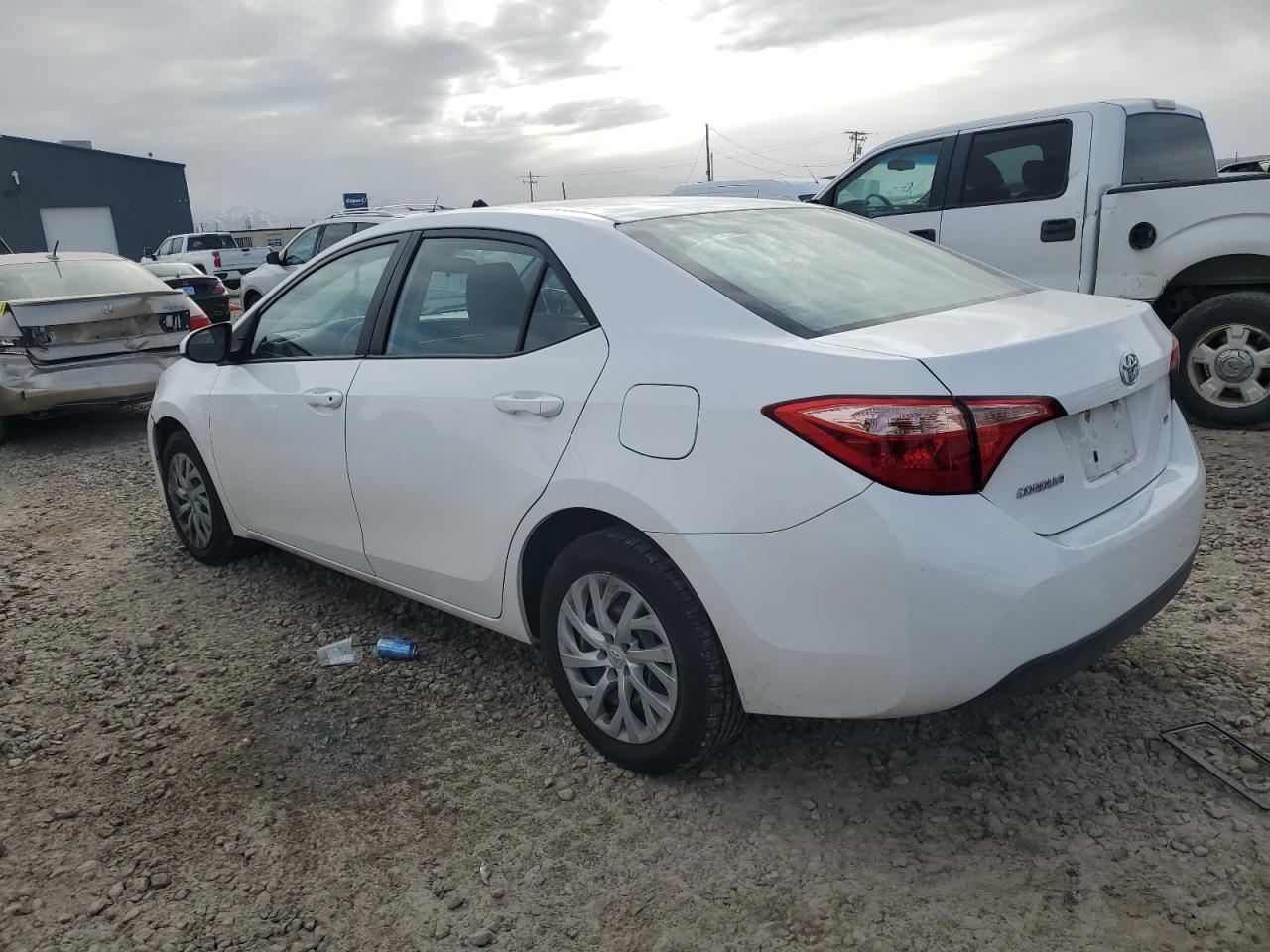 2019 TOYOTA COROLLA L - Image 2
