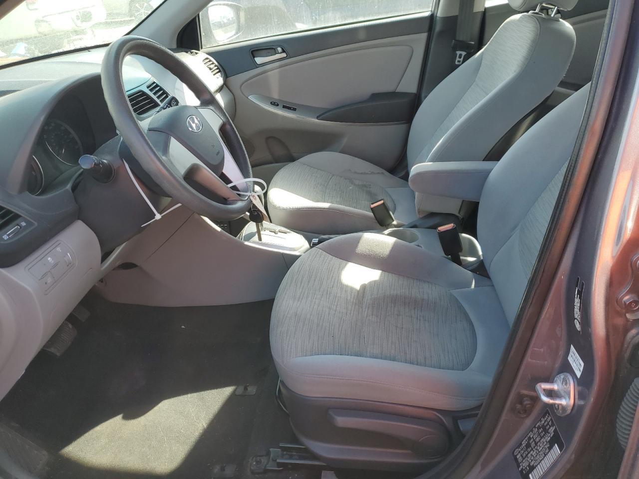 2017 HYUNDAI ACCENT SE - Image 7