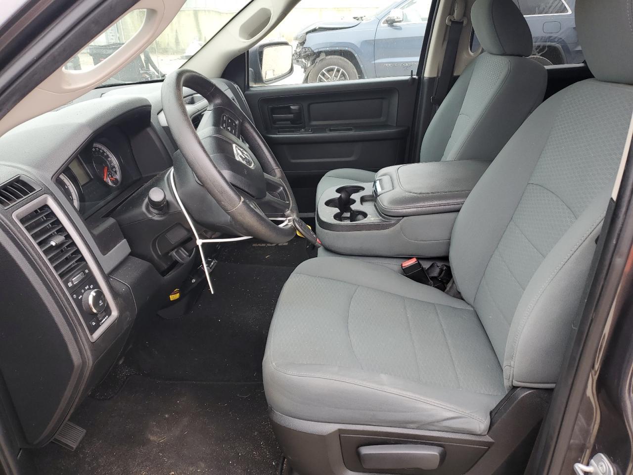 2018 RAM 1500 ST - Image 7