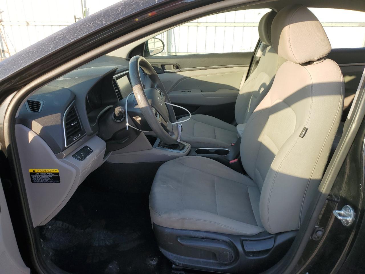 2018 HYUNDAI ELANTRA SE - Image 7