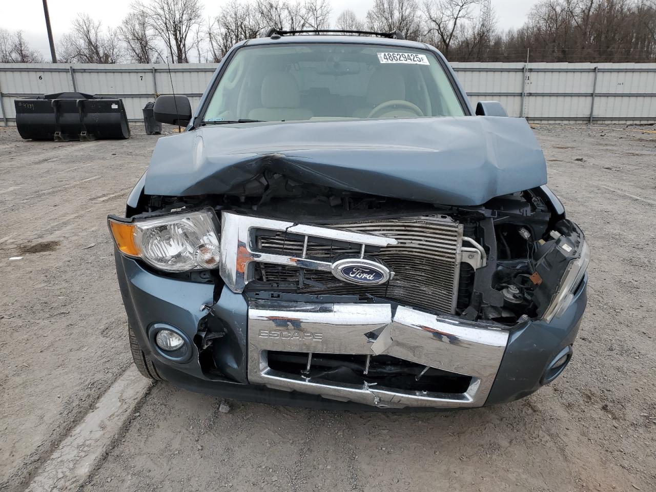 2012 FORD ESCAPE LIM - Image 5