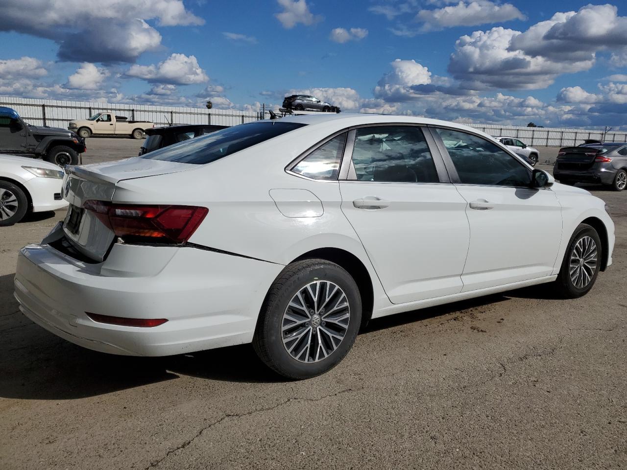 2019 VOLKSWAGEN JETTA S - Фото 3