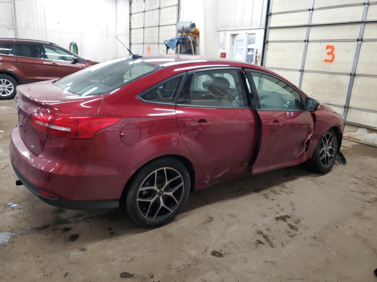 2017 FORD FOCUS SEL - Image 3
