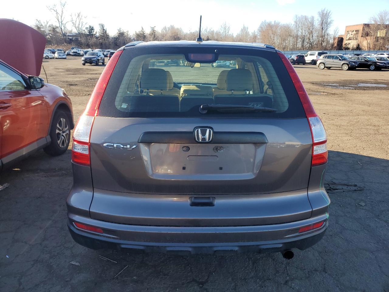 2011 HONDA CR-V LX - Image 6