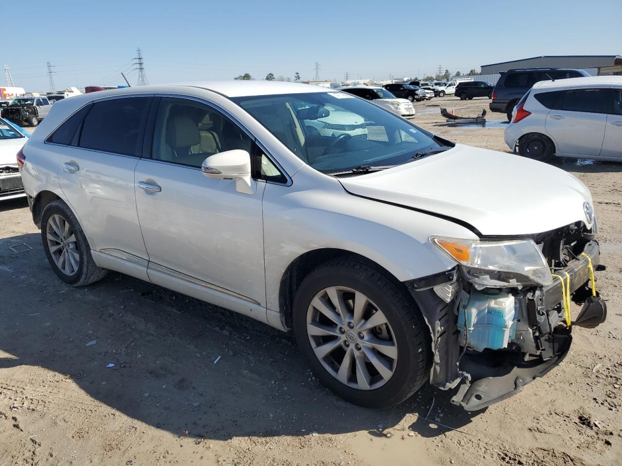 2013 TOYOTA VENZA LE - Фото 4