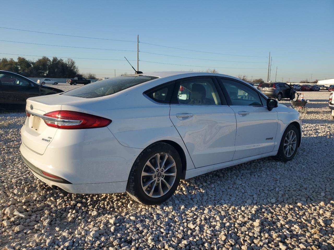 2017 FORD FUSION SE - Фото 3