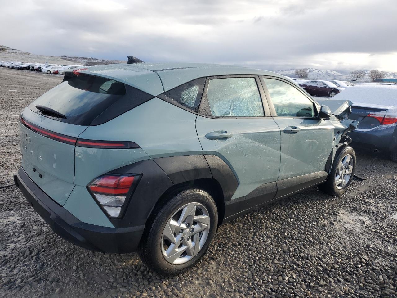 2024 HYUNDAI KONA SE - Фото 3