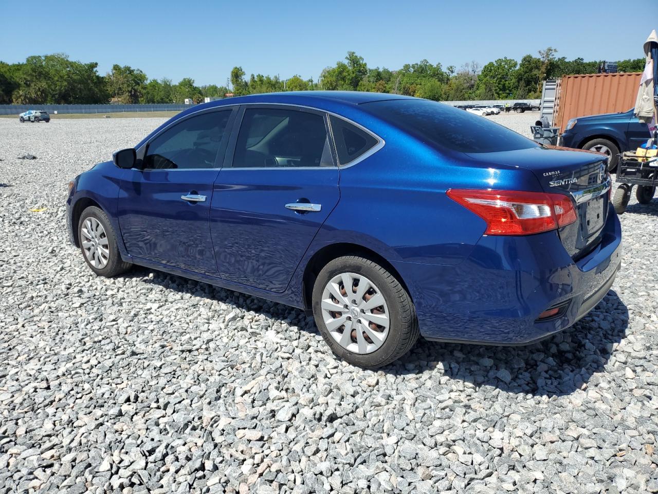 2017 NISSAN SENTRA S - Фото 2