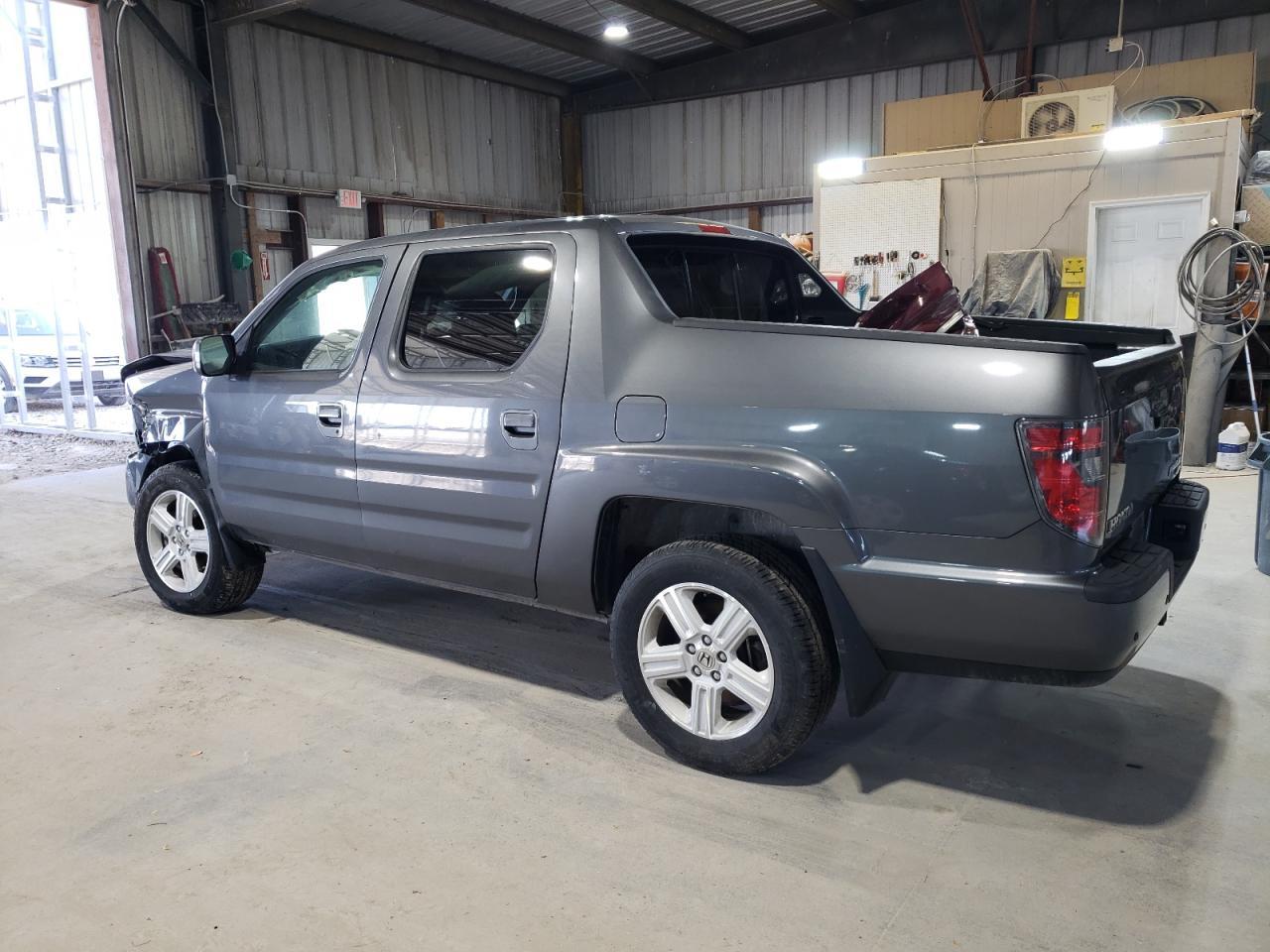2013 HONDA RIDGELINE - Image 2