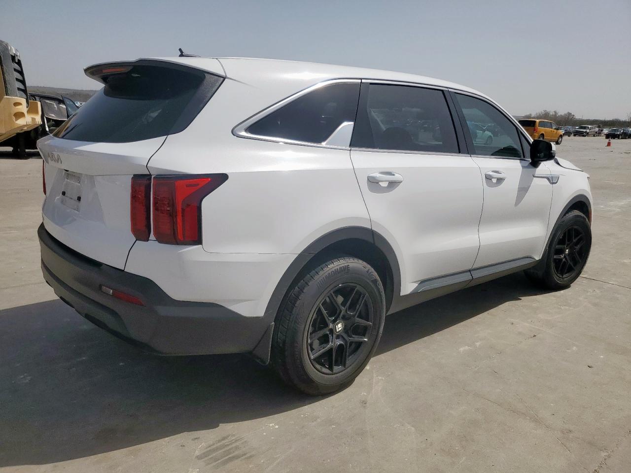 2023 KIA SORENTO LX - Фото 3