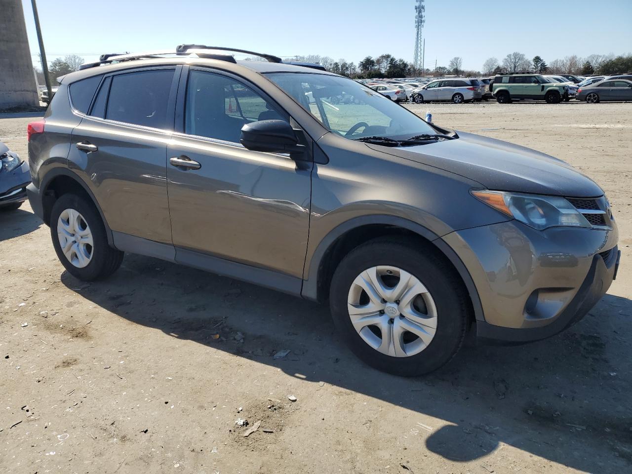 2014 TOYOTA RAV4 LE - Фото 4